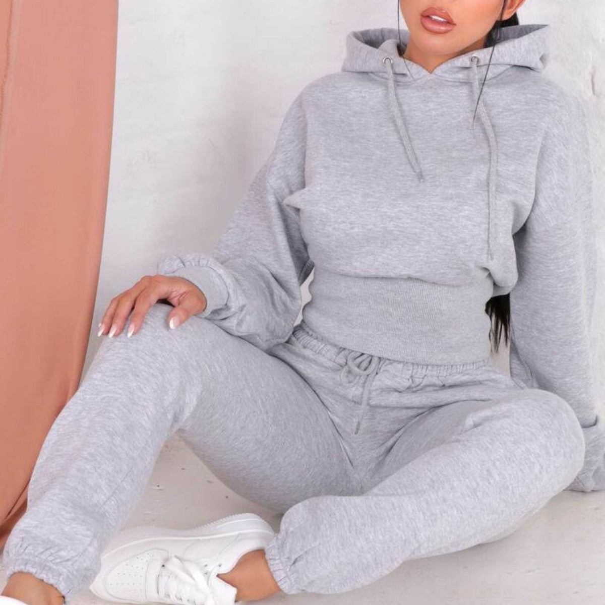 399477090-1